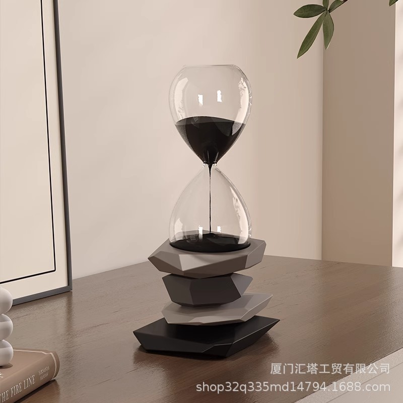 Hourglass ornaments come and g - Home Office Means 评论和价格